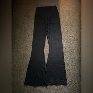 Aerie charcoal gray flare leggings